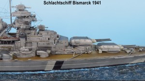 Schlachtschiff Bismarck (1/700)