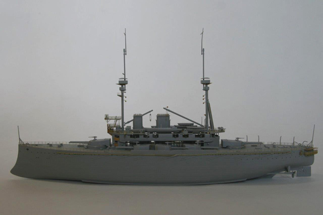 Schlachtschiff HMS Lord Nelson (1/350)