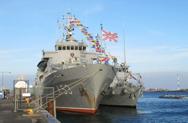 Lettisches Kommandoschiff Virsaitis und deutsches Minenjagdboot Sulzbach-Rosenberg