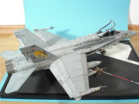 Jagdbomber McDonnell Douglas F/A-18C Hornet (Academy, 1/32) von Christian