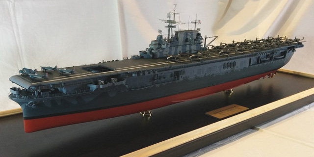 Flugzeugträger USS Hornet 1/350