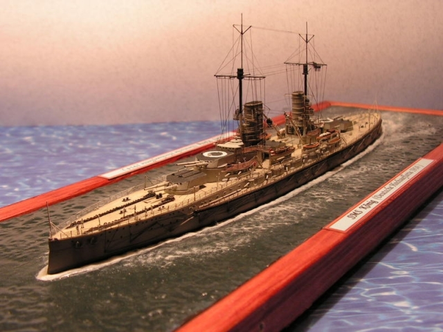 Deutscher Schlachtschiff SMS König (1/700)