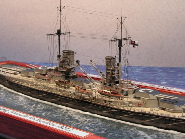 Deutscher Schlachtschiff SMS König (1/700)