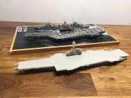 Flugzeugträger USS Midway (1/700)