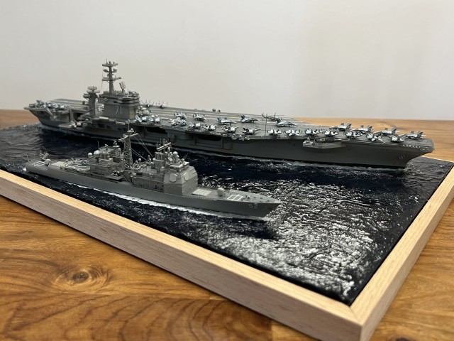 Flugzeugträger USS Theodore Roosevelt (1/700)