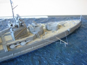 Schlachtschiff HMS Valiant (1/700)