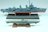 U-Boote des Typs VII B und Zerstörer USS Woodworth (1/700)