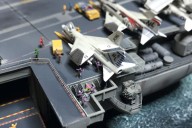 Flugzeugträger USS Coral Sea (1/350)