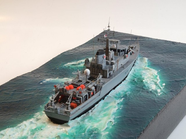 Minenabwehrfahrzeug HMS Hurworth (1/350)