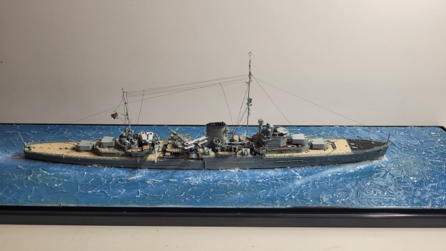 Leichter Kreuzer HMS Ajax (1/700)