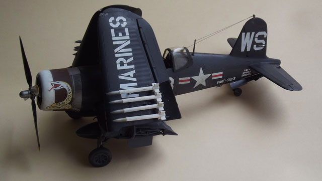 Chance Vought F4U-4 Corsair