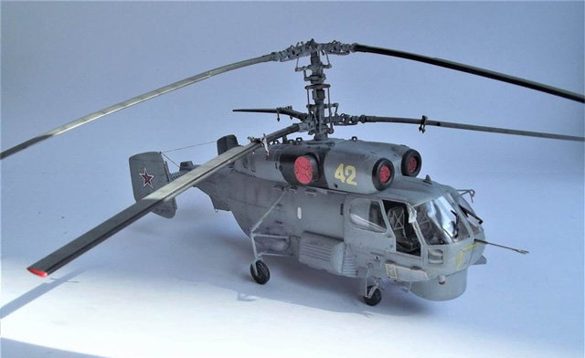 U-Jagd-Hubschrauber Kamow Ka-27 (1/48)