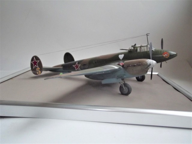 Petljakow Pe-2 der sowjetischen Marineflieger (1/48)