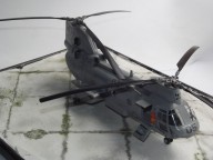 Transporthubschrauber Boeing-Vertol CH-46E Sea Knight (1/48)