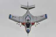 Jagdbomber Grumman F9F-8B Cougar (1/72)