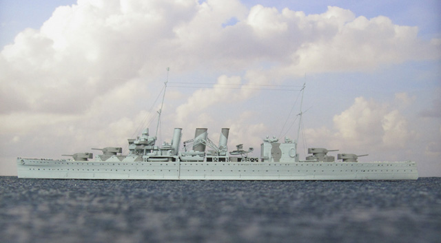 Schwerer Kreuzer HMS Berwick (1/700)