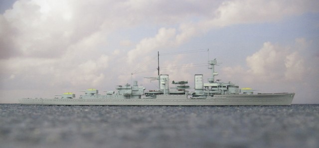 Leichter Kreuzer Königsberg (1/700)