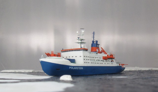 Polarforschungsschiff Polarstern (1/700)