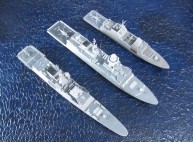 Fregatten Provence, Carlo Margottini und RSS Tenacious (1/700)