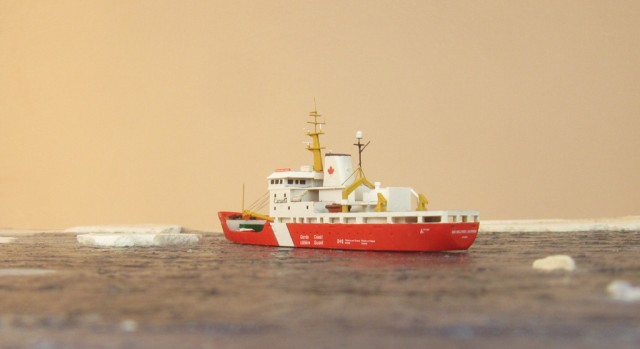 Eisbrecher CCGS Sir Wilfrid Laurier (1/700)