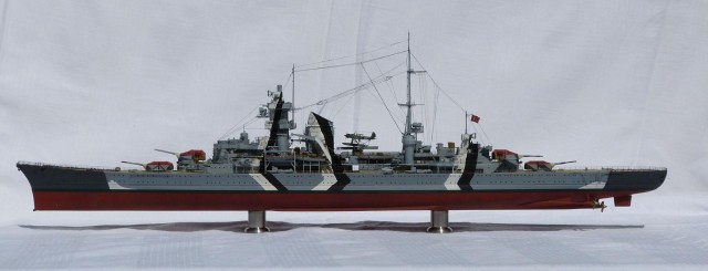 Schwerer Kreuzer Prinz Eugen (1/350)