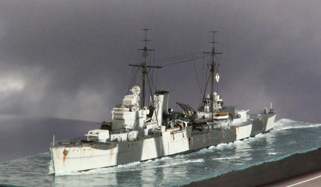 Britischer Leichter Kreuzer HMS Ajax (1/700)