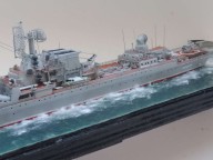 Raketenkreuzer Moskwa (1/700)