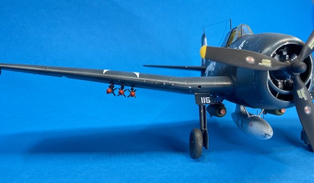 Jagdflugzeug Grumman F6F-5 Hellcat (1/48)