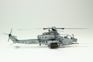 Kampfhubschrauber Bell AH-1Z Viper (1/144)