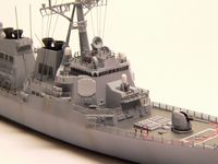 USS Benfold DDG-65 in 1/700 von Matthias Pohl