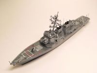 USS Benfold DDG-65 in 1/700 von Matthias Pohl