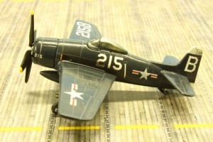 Jagdflugzeug Grumman F8F-1 Bearcat (1/144)