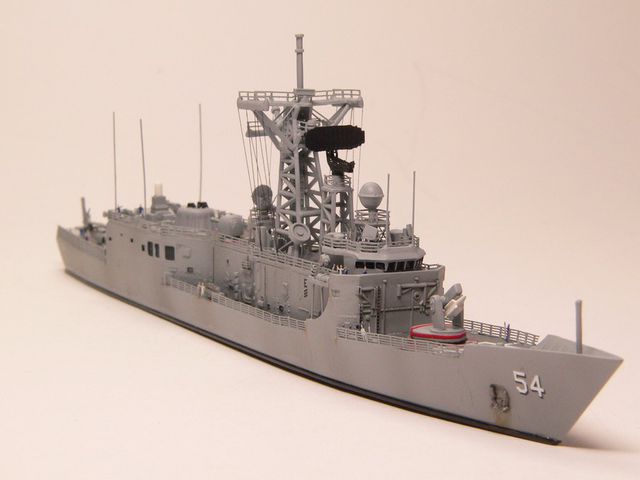 USS Ford FFG-54 in 1/700 von Matthias Pohl