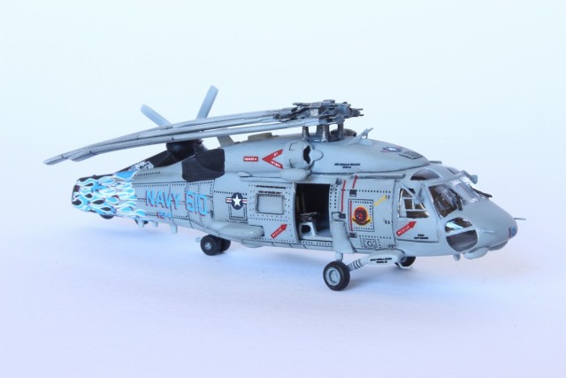 Marinehubschrauber Sikorsky SH-60F Oceanhawk (1/144)