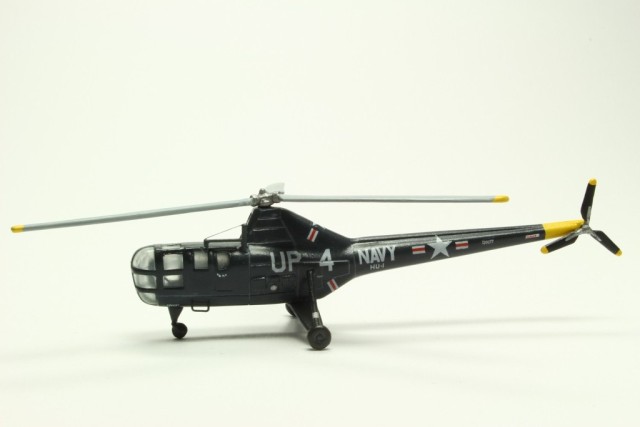 Hubschrauber Sikorsky HO3S-1 (1/144)