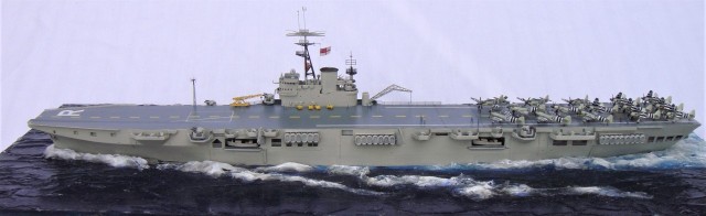 Flugzeugträger HMS Glory (1/700)