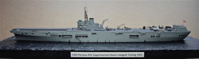 Katapulttestschiff HMS Perseus (1/700)