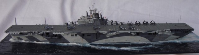 Flugzeugträger USS Yorktown (1/700)