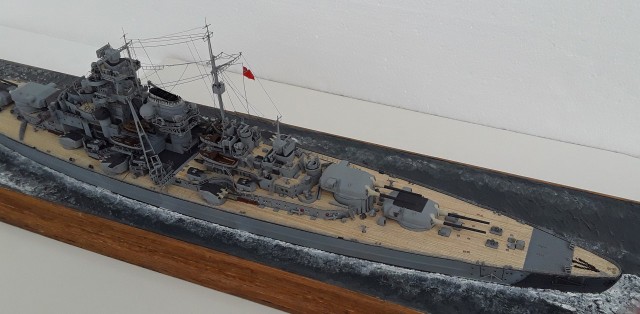 Schlachtschiff Bismarck (1/350)