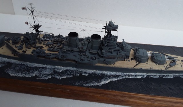 Schlachtkreuzer HMS Hood (1/350)