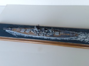 Schlachtschiff USS Iowa (1/700)