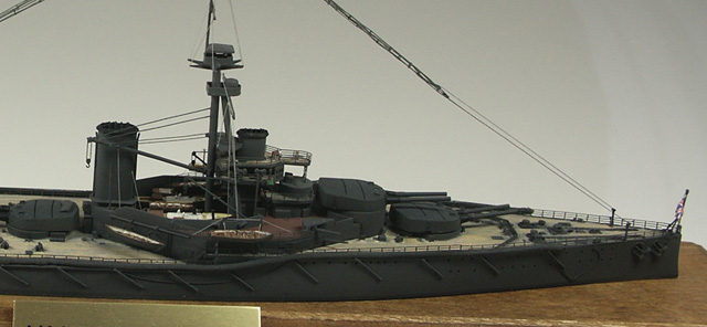 Britisches Schlachtschiff HMS Thunderer (1/700)