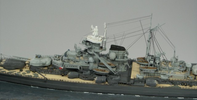 Deutsches Schlachtschiff Tirpitz (1/700)