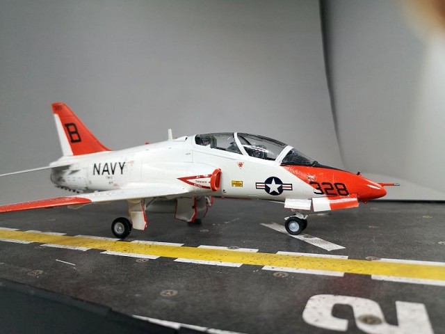 Trainer Boeing T-45 Goshawk (1/48)