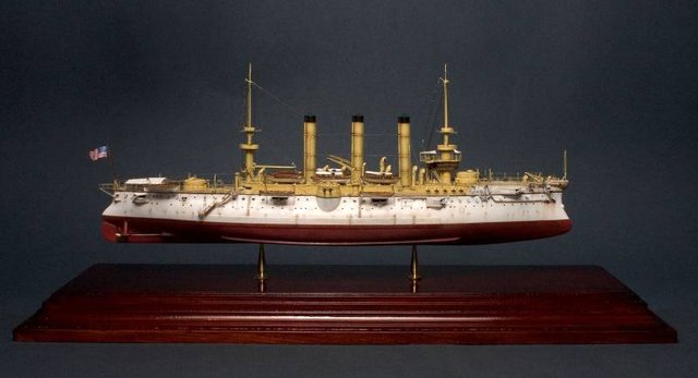 USS Brooklyn (CA-3) in 1/350 von Chloé Plattner