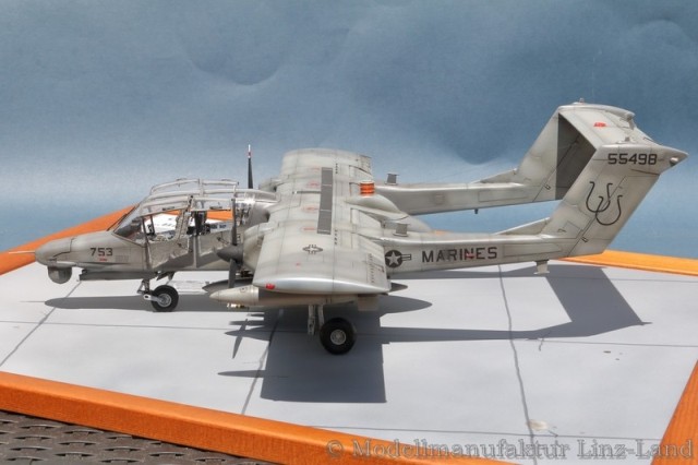 Aufklärungsflugzeug North American Rockwell OV-10D Bronco (1/32)