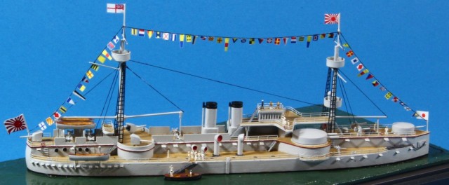 Japanisches Schlachtschiff Chin Yen (1/700)