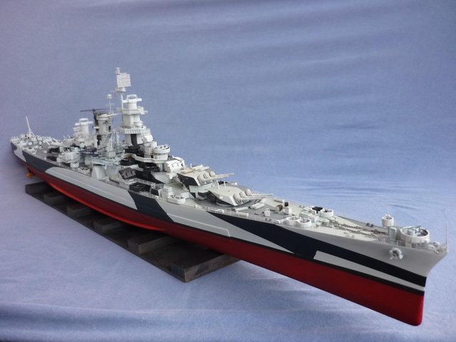 Schlachtkreuzer USS Alaska 1/350 von Steffen Franke 