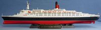 RMS Queen Elizabeth 2 in 1/450 von Steffen Franke