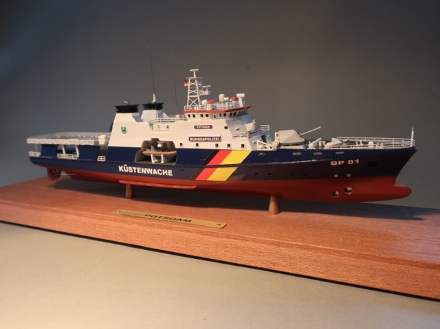 Patrouillenschiff Potsdam (1/350)